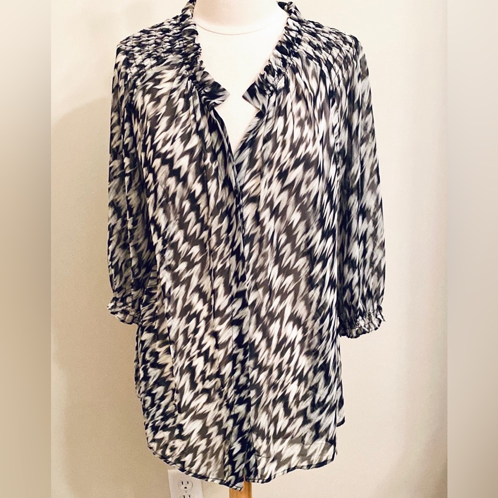 Worthington Woman Black White Print SZ 1X Whimsigoth Retro 90s Career Ruffle Top